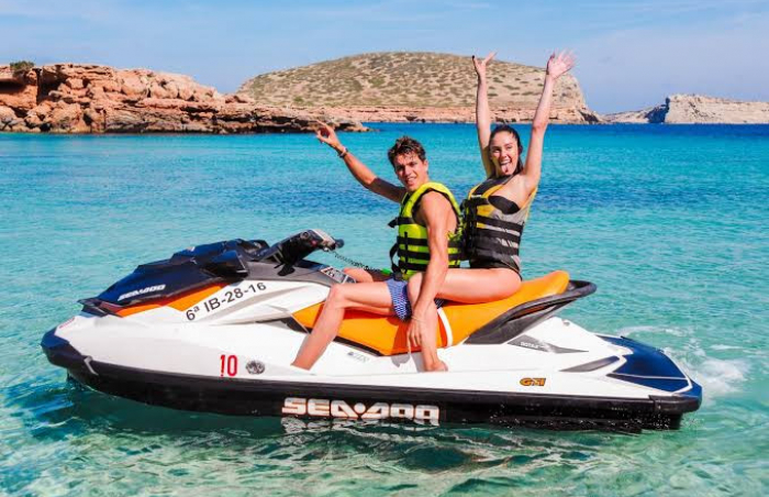 JET SKI IBIZA - CALA SALADETA